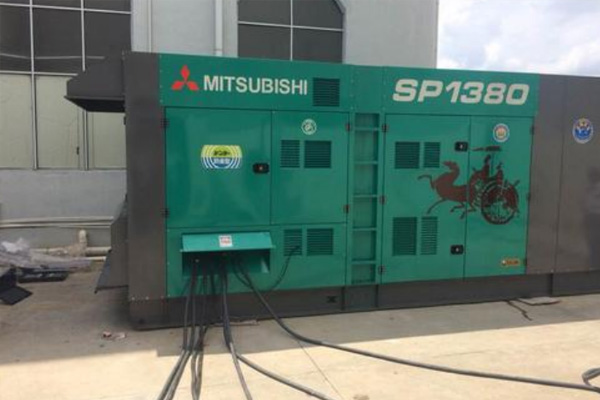 无为为什么有些柴油发电机组的输出电压可以调节？